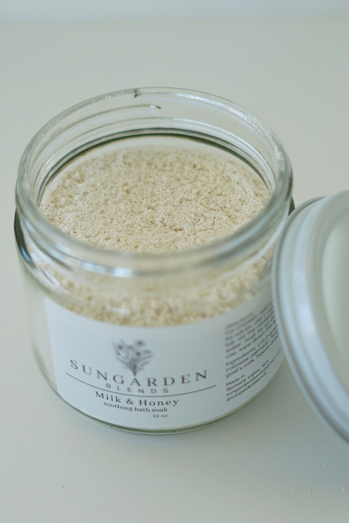 Milk & Honey- Soothing Bath Soak